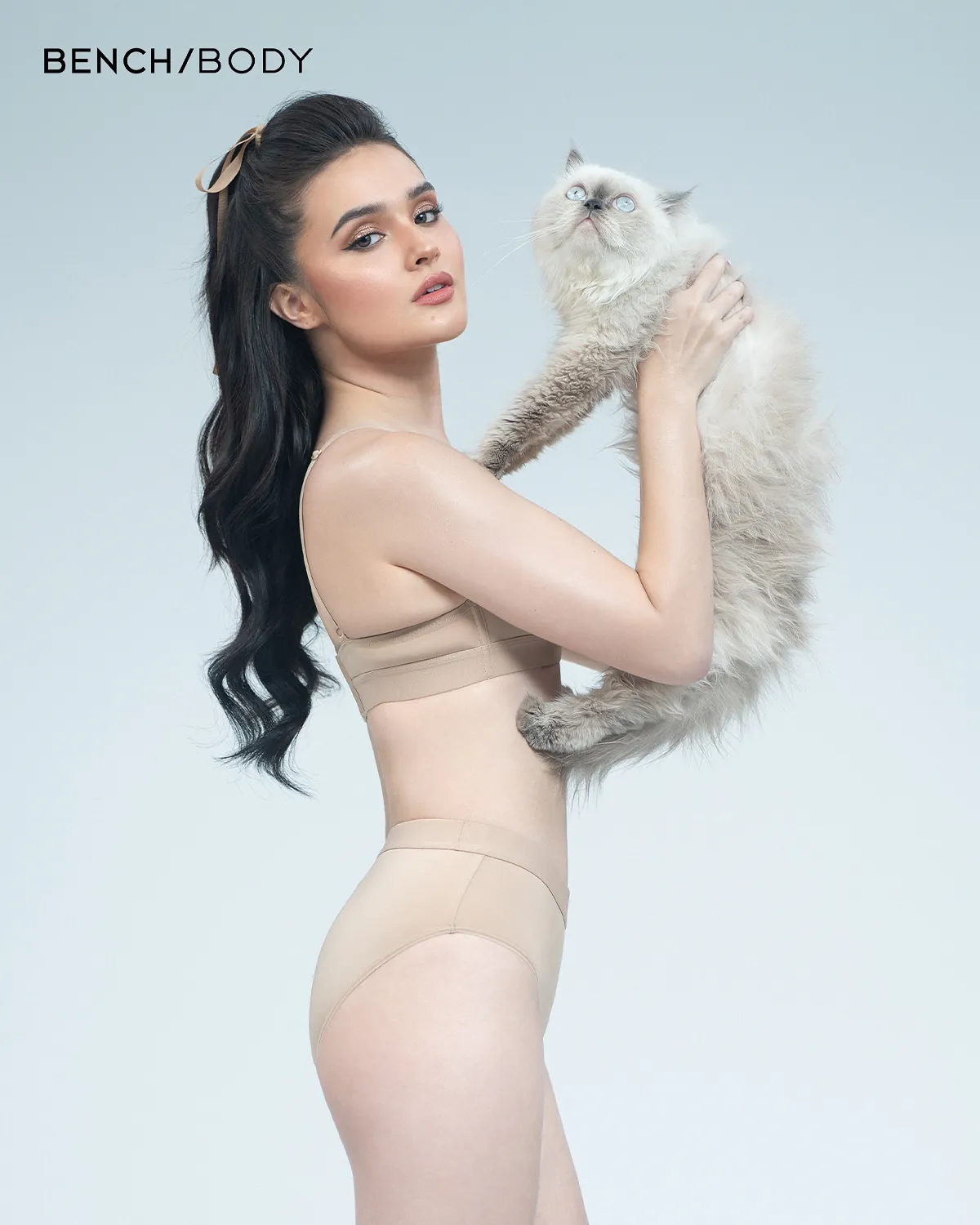 Kira Balinger - kira-balinger-hot-53.webp